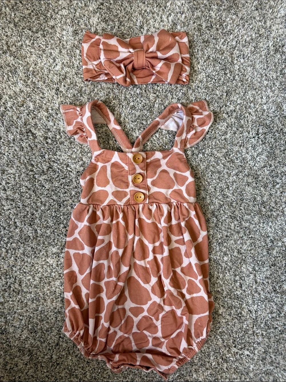 Snuggle Bums Giraffe Bamboo Bubble With Matching Bow